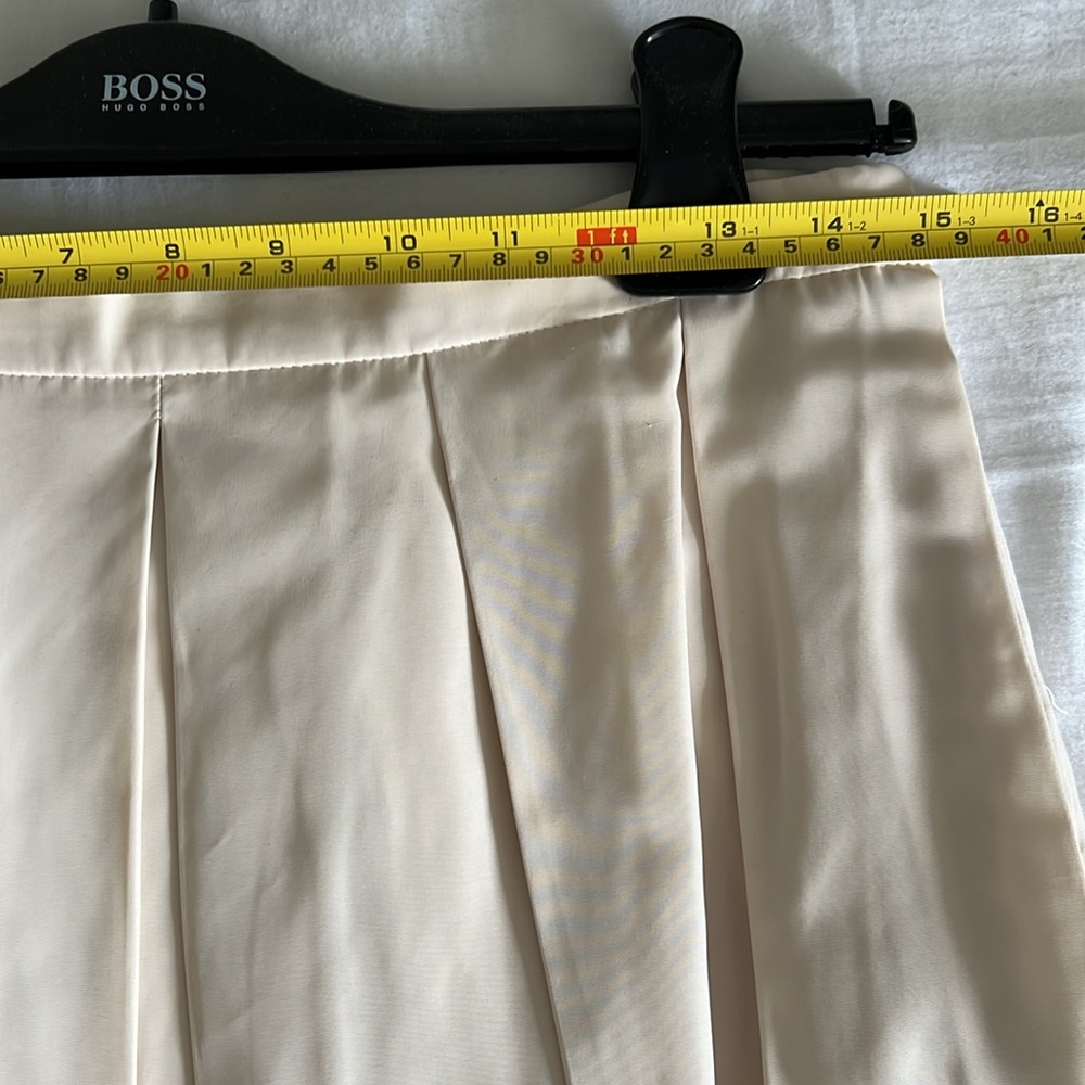 LORD & TAYLOR CREAM A LINE MIDI PLEATED SKIRT SIZE US 6 - Picture 5 of 9